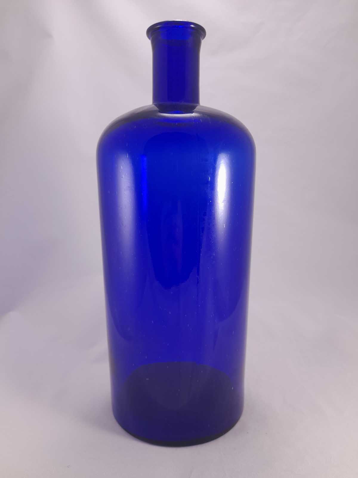Cobalt Blue Glass Bulk Chemist Bottle - Image 4