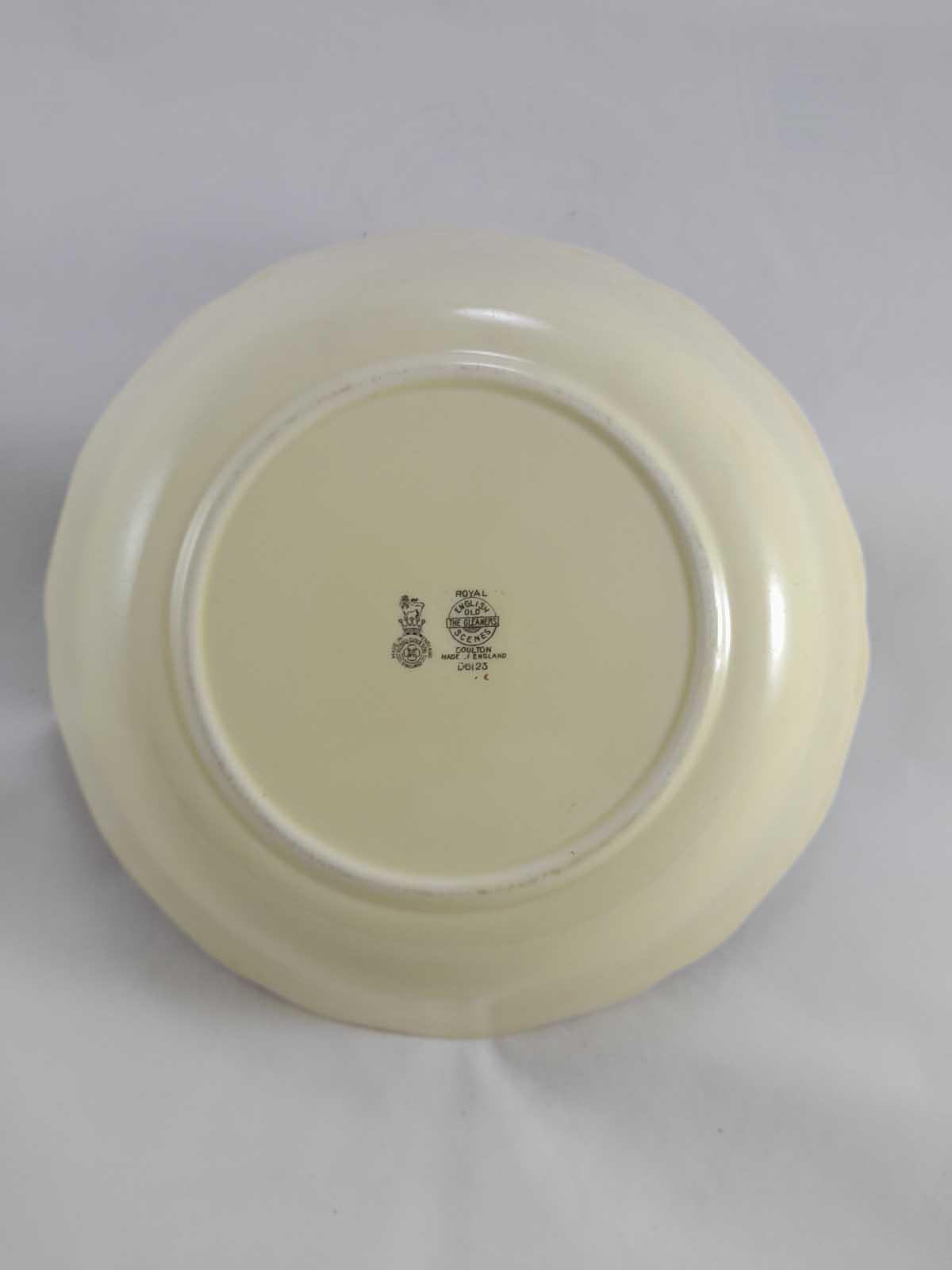 Royal Doulton “The Gleaners” Bowl D6123 - Image 2