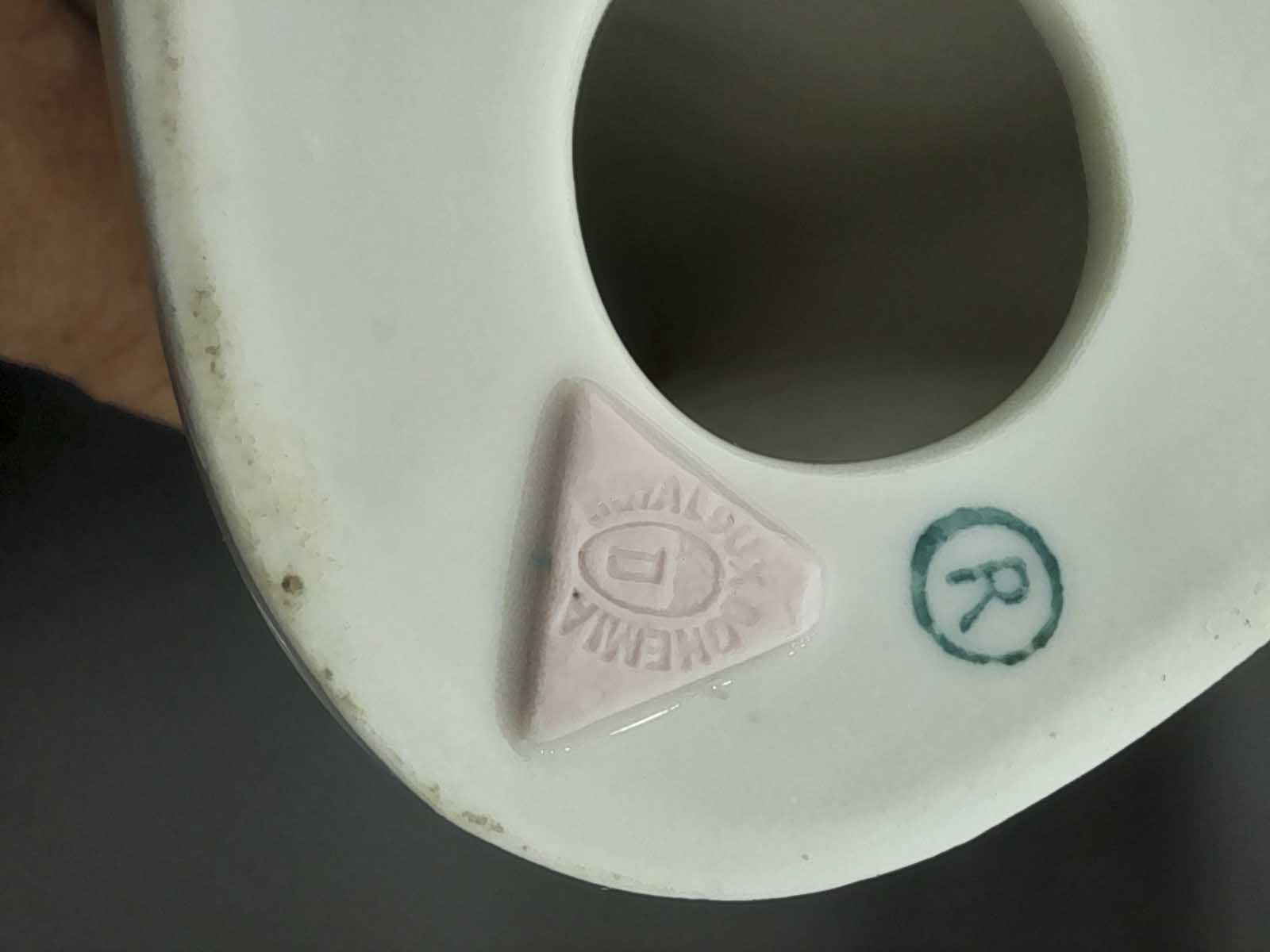 Mid Century Royal Dux White Sitting Cat - Image 6